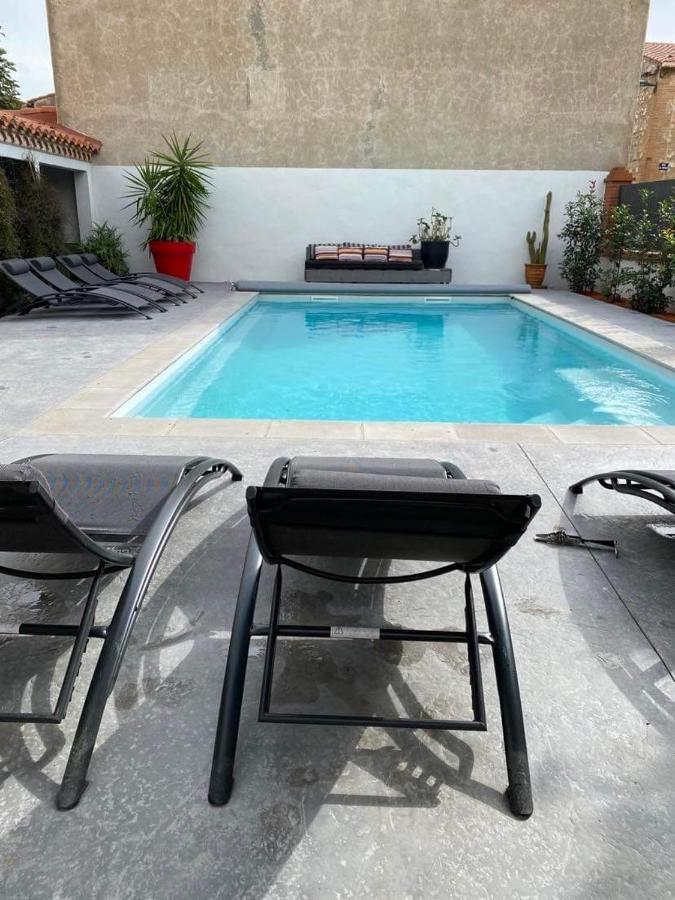 Отель La Casa Sanills Saint-Hippolyte  Экстерьер фото