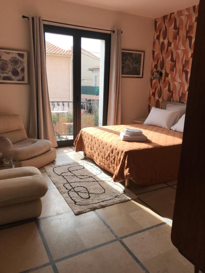 Отель La Casa Sanills Saint-Hippolyte  Экстерьер фото